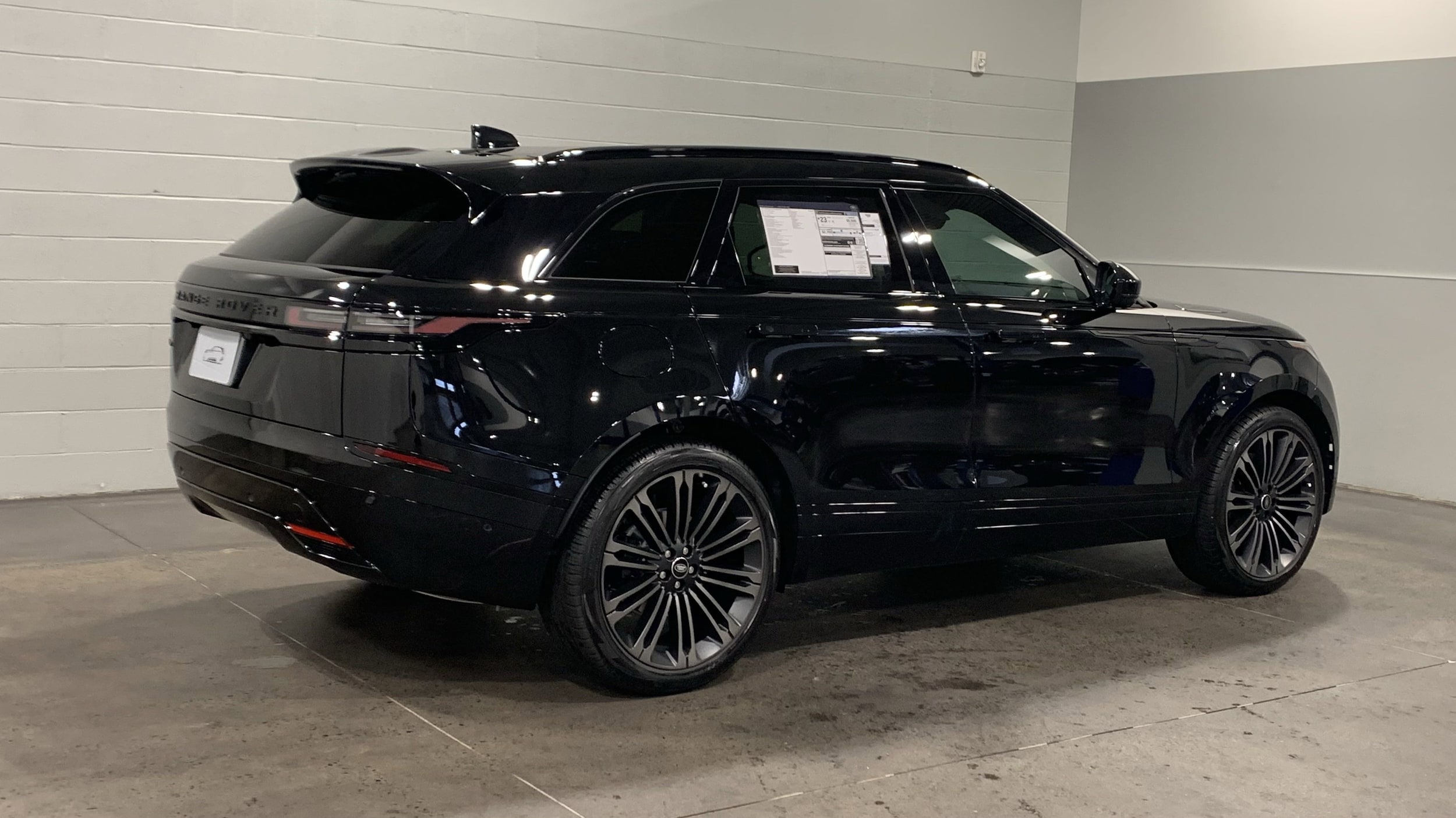 land rover range rover velar 2026 SALYL2EX7TA824273 image land rover range rover velar 2026 SALYL2EX7TA824273 image